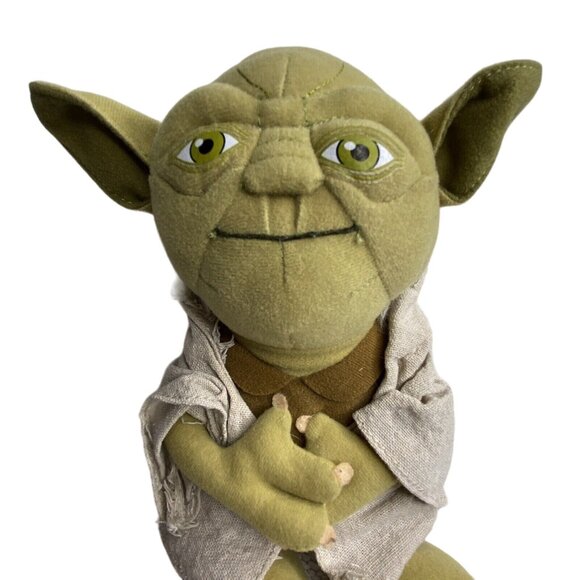 Underground Toys Star Wars Talking Yoda Plush Stuffed Doll Toy 10" - Picture 4 of 9